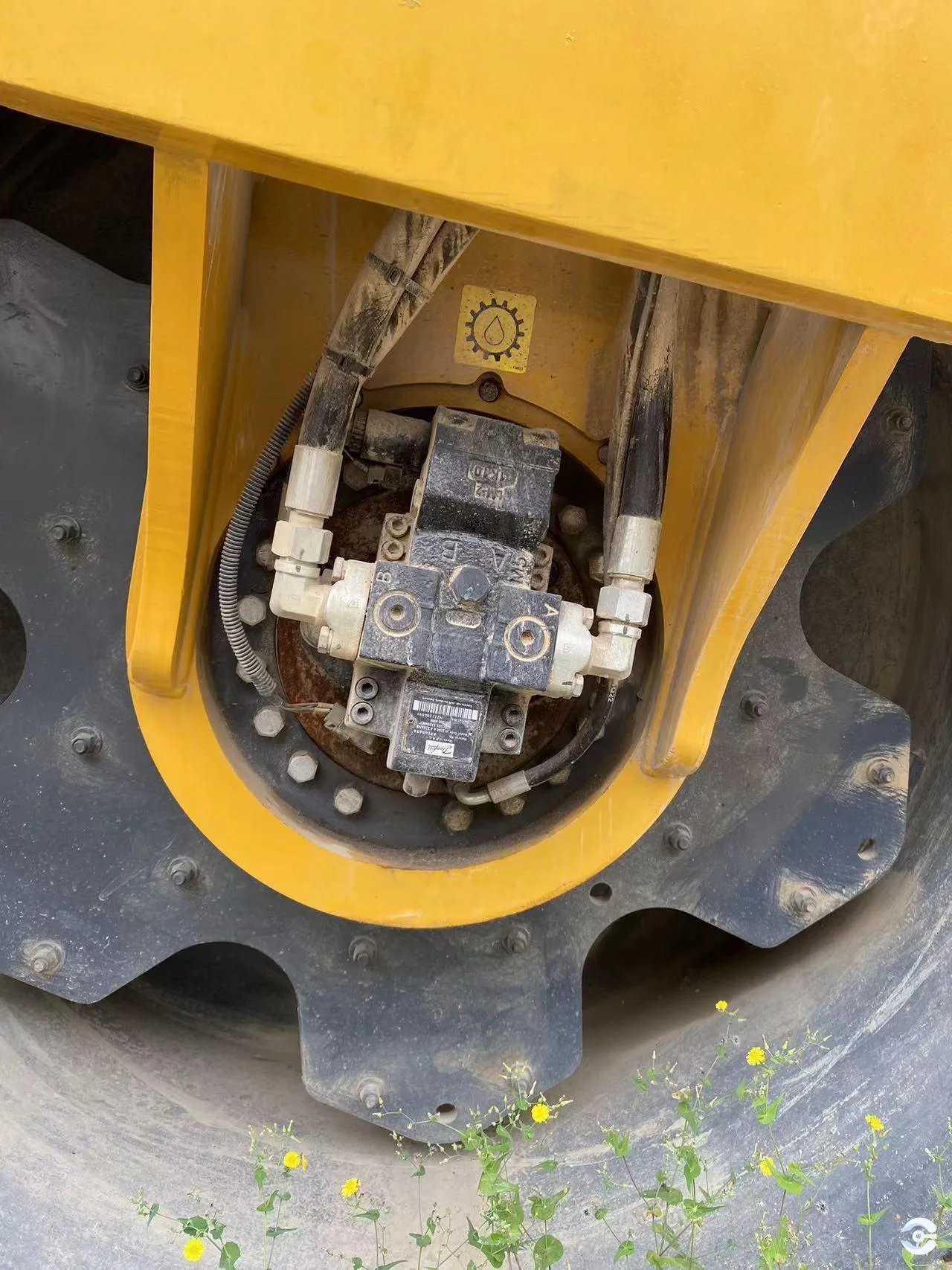 XCMG Official 13 Ton Second Hand Road Construction Machinery Double Drum Road Roller XD133S Price